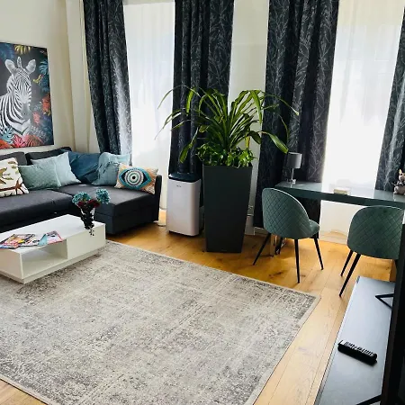 Stylish Two-floor In A Heart Of شقة بازل