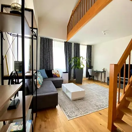 Stylish Two-floor In A Heart Of شقة بازل